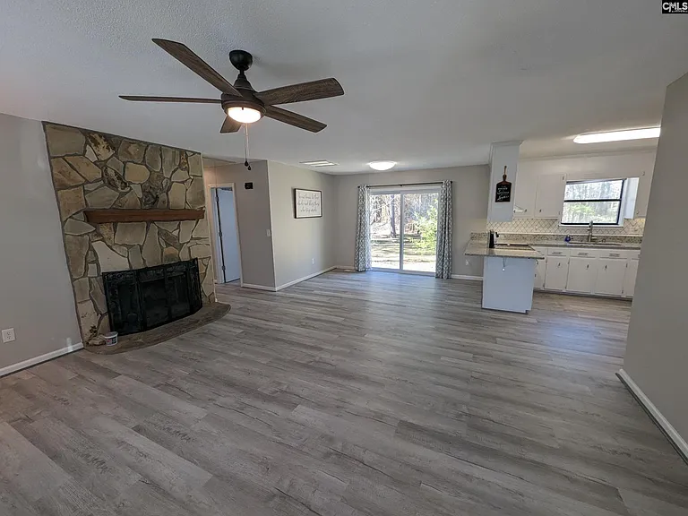 404 Fox Squirrel Rd — Photo 2