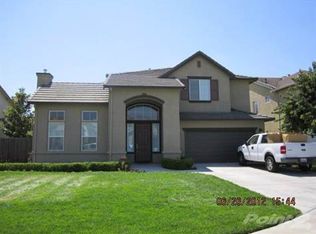 1559 Michael Pl, Porterville, CA 93257