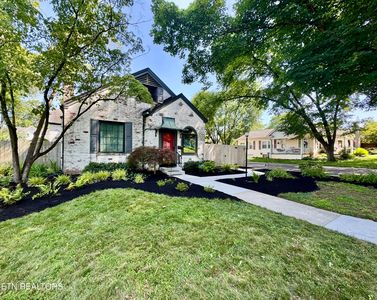 2000 Emoriland Blvd, Knoxville, TN, 37917