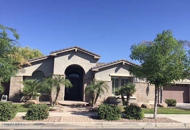 1st image of 960 W Macaw Dr