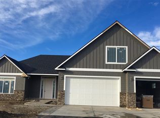 10502 S Harper Mae Ct, Kennewick, WA 99338