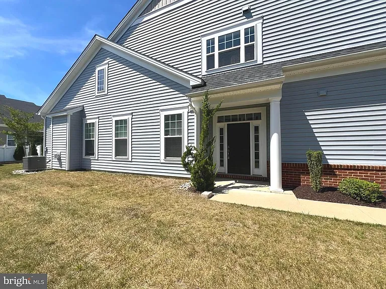 2634 Dragon Fly Way — Photo 3