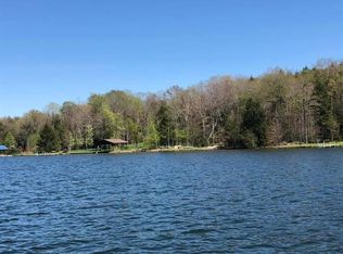 218 S Peninsula Dr, Central City, PA 15926