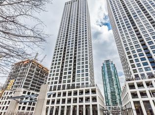30 Elm Dr #3802, Mississauga, ON L5A 4C3