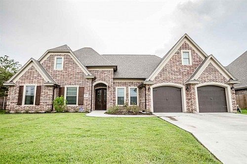 1st image of 6105 Carrie Ln