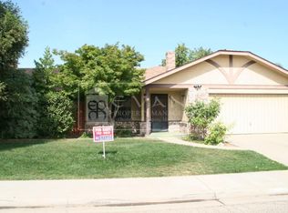 3017 S Fontana St, Visalia, CA 93277