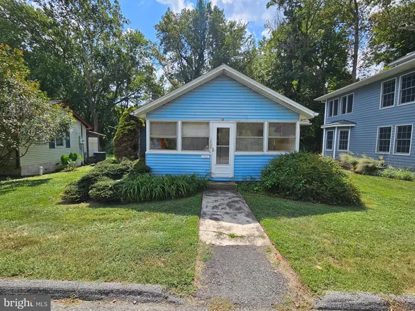 2859 Governor Run Rd #3, Pt Republic, MD 20676