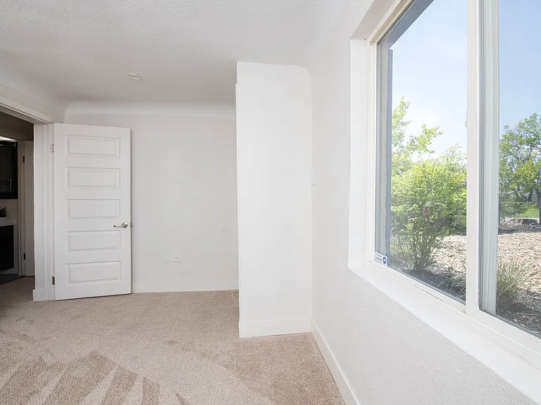 30 S Wolff St — Photo 21