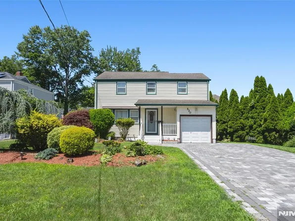 520 Washington Ave, Dumont, NJ 07628