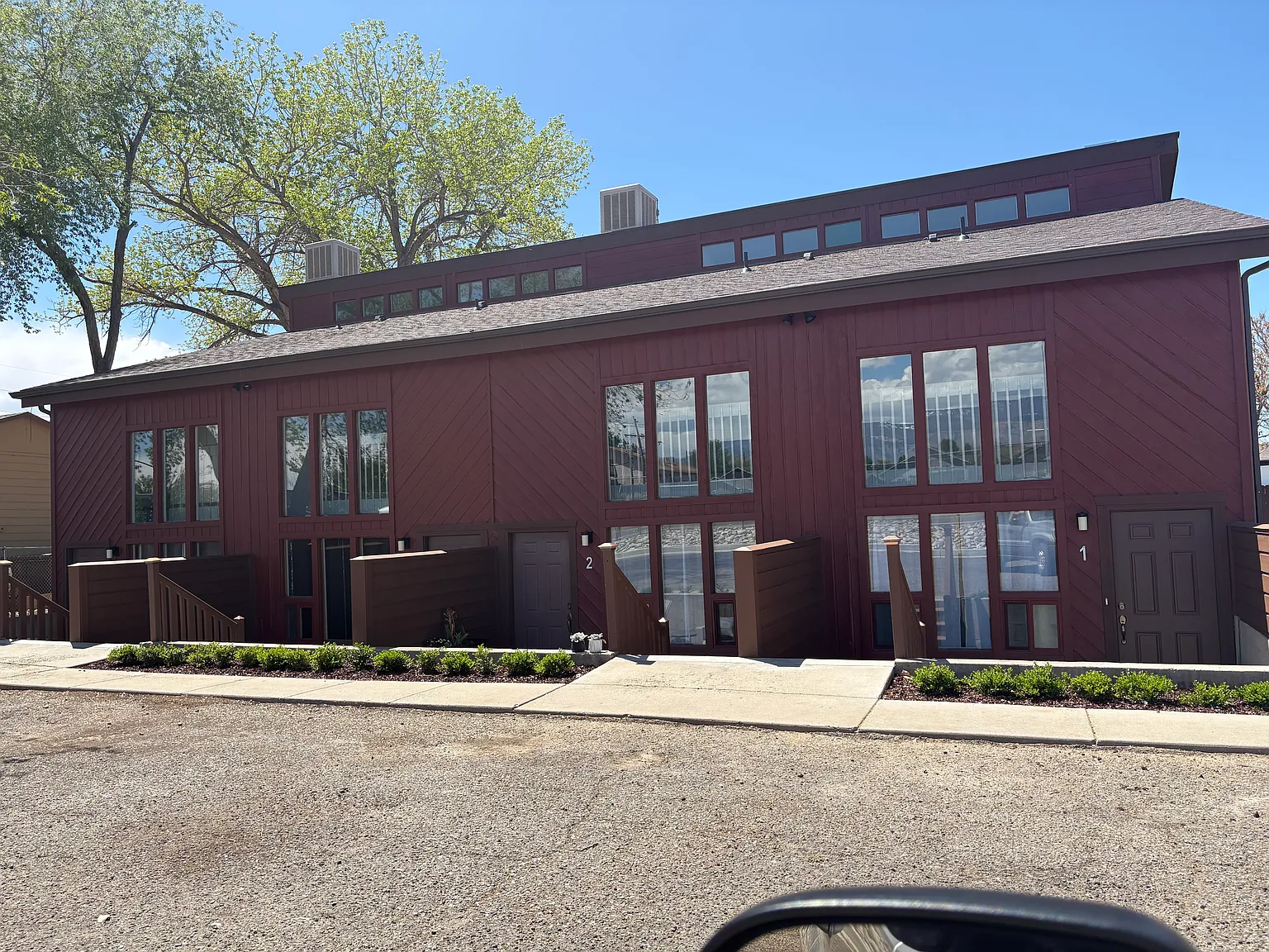 1 bed, 1.5 bath, 800 sqft, $1,200 — Photo 1
