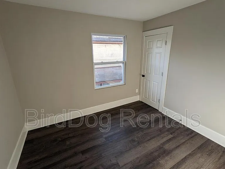 2735 Sutton Ave — Photo 17