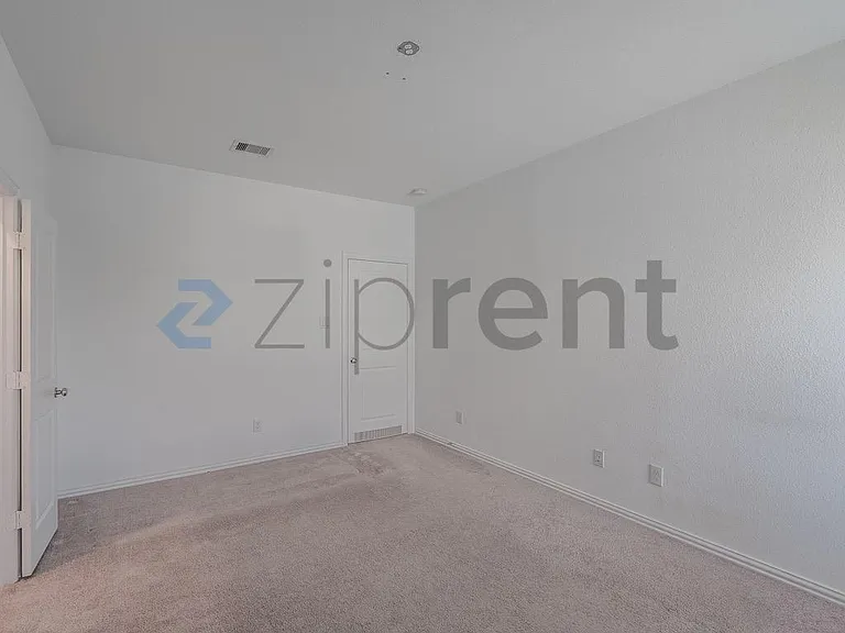 15023 Old Horseshoe Lake Dr — Photo 29