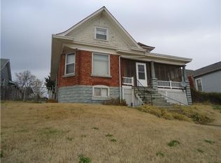 1523 Main St, Atchison, KS 66002