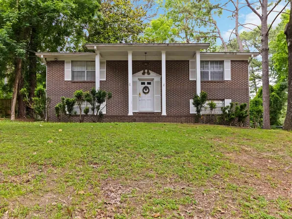 2424 Debbie Dr, Birmingham, AL 35215