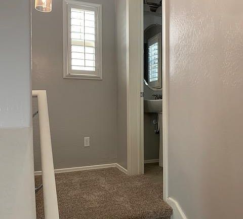 4th image of 20767 W White Rock Rd