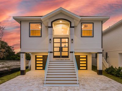 524 Estuary Shore Ln, Apollo Beach, FL, 33572