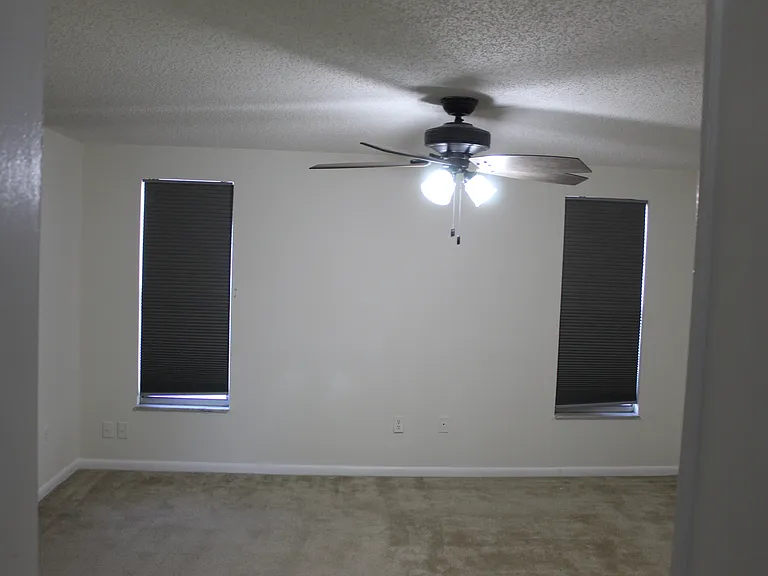 15808 Spring Crest Cir — Photo 12