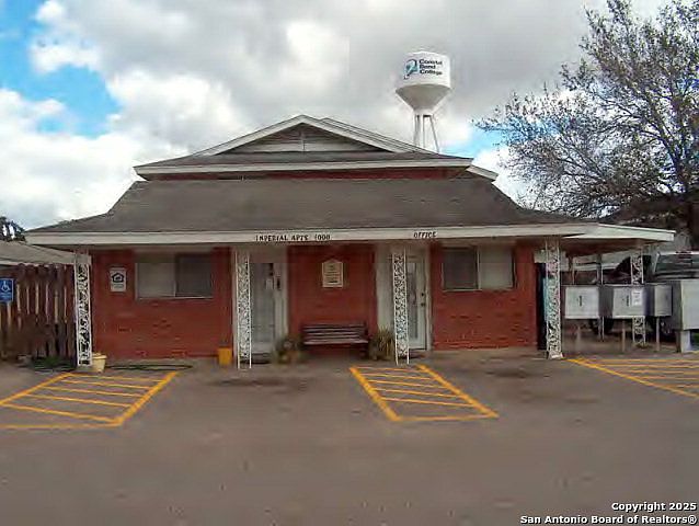 1st image of 4000 N St. Mary's St.