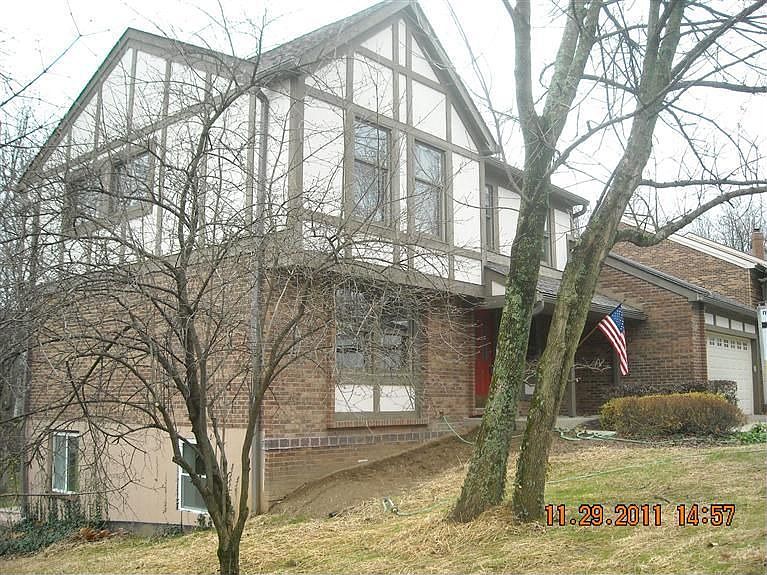 1st image of 1689 Glens Dr