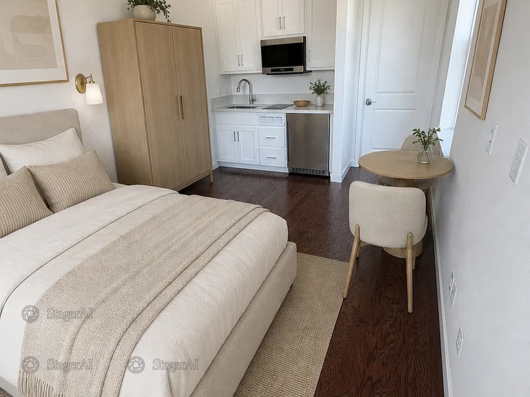 Living area (virtually staged)