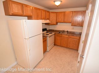 20 Reservoir Mnr APT 26R, Seymour, CT 06483