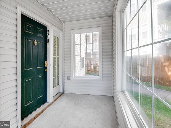 3rd image of 7702 Haynes Point Way Unit 2001