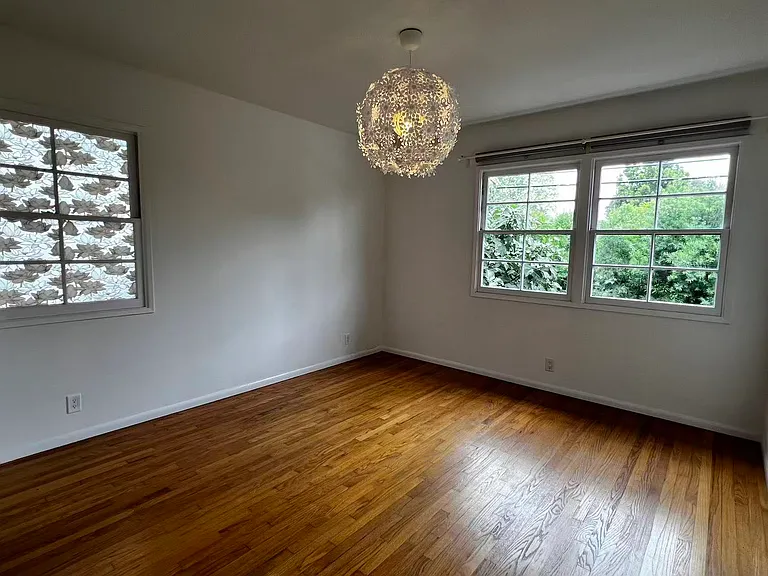 147 N Michigan Ave #4 — Photo 11