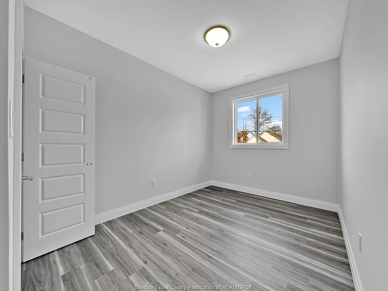 3549 Peter St #4 — Photo 18