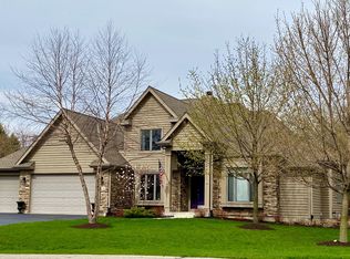 1334 Royal Troon Ct #15-13, Lake Geneva, WI 53147