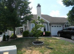 227 Oak Rdg, Langhorne, PA 19047