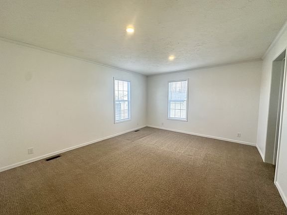 4th image of 7855 Canterbury Ln #136