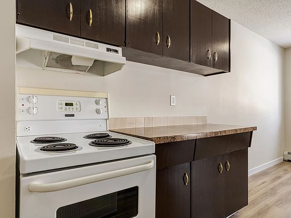 5th image of 29 Grand Dr #5
