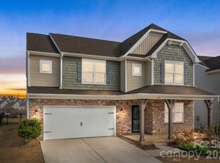 143 Haddonsfield Dr, Mooresville, NC 28115