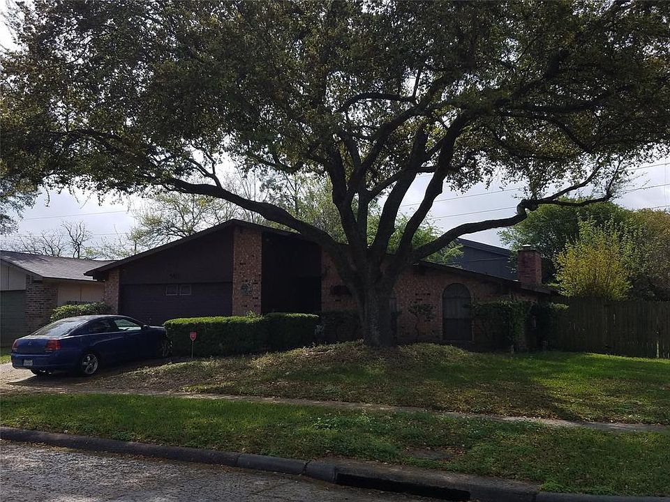 1st image of 5411 Hickory Forest Dr