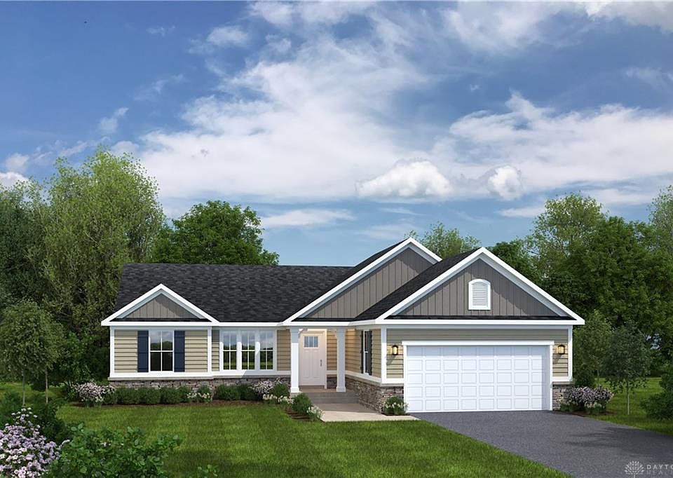 1st image of 211 Chapel Ct