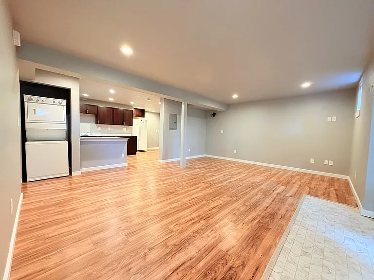 4203 Sunnyside Blvd #B — Photo 2