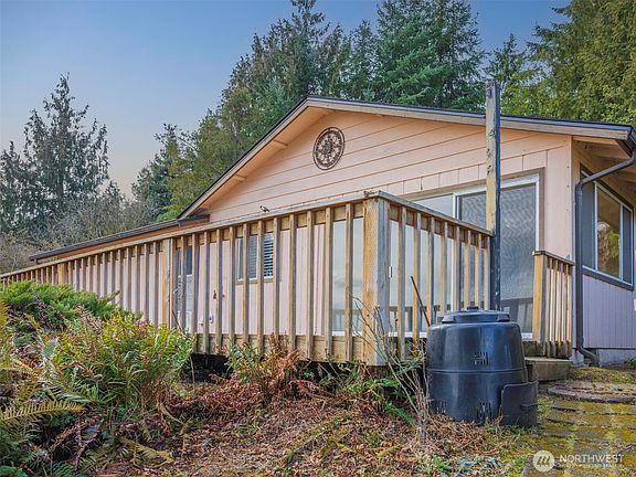 3rd image of 15525 Sunny Cove Drive