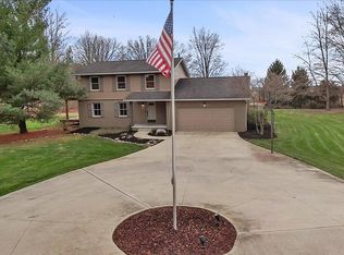 2584 Hollenback Rd, Lewis Center, OH 43035