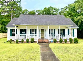 112 Robin Dr, Georgetown, SC 29440