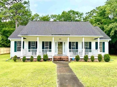 112 Robin Dr., Georgetown, SC, 29440