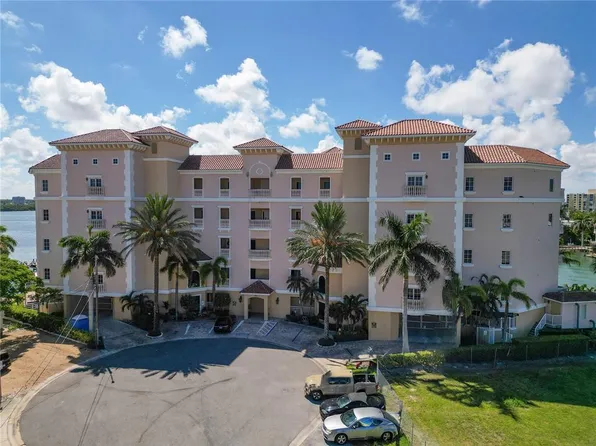 205 Brightwater Dr APT 203, Clearwater, FL 33767