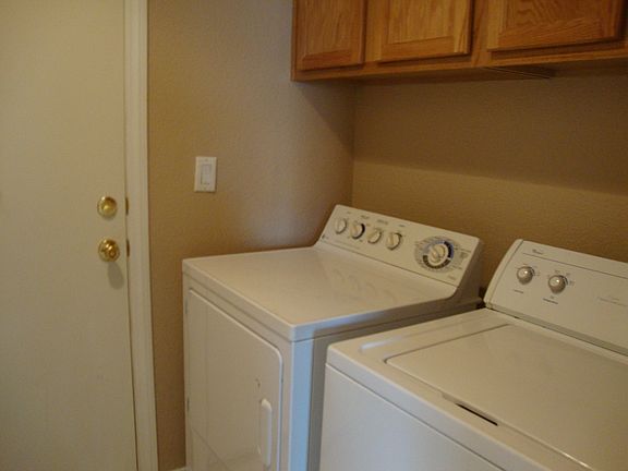 5th image of 724 Claxton Ave