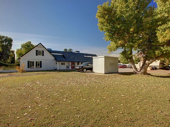 3rd image of 6613 W Surrey Ave