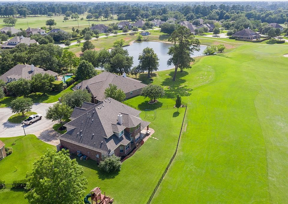 This choice lot comes with golf course views and no immediate backyard neighbors.