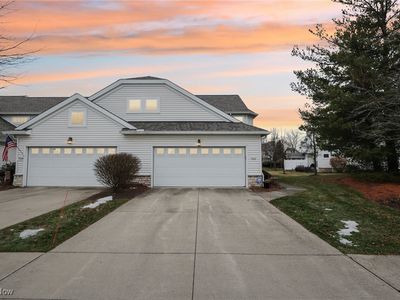 33182 Fairport Dr, Avon Lake, OH, 44012