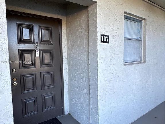 4th image of 6080 NW 44th St APT 107