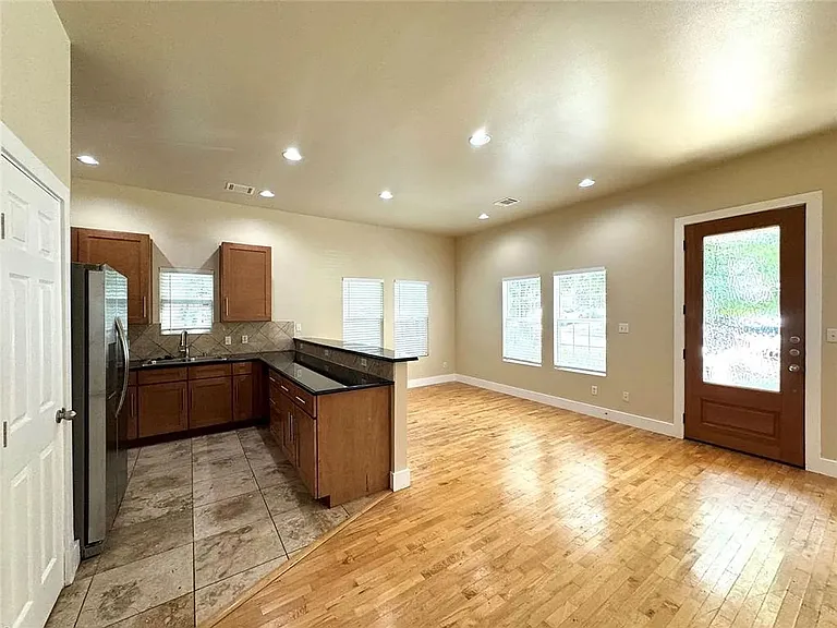 5405 Evans Ave #A — Photo 7