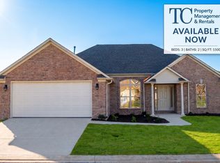 41 Cedarbrook Pl, Jackson, TN 38305