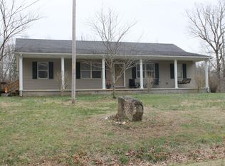 1600 Happy Top Rd, Clay City, KY 40312