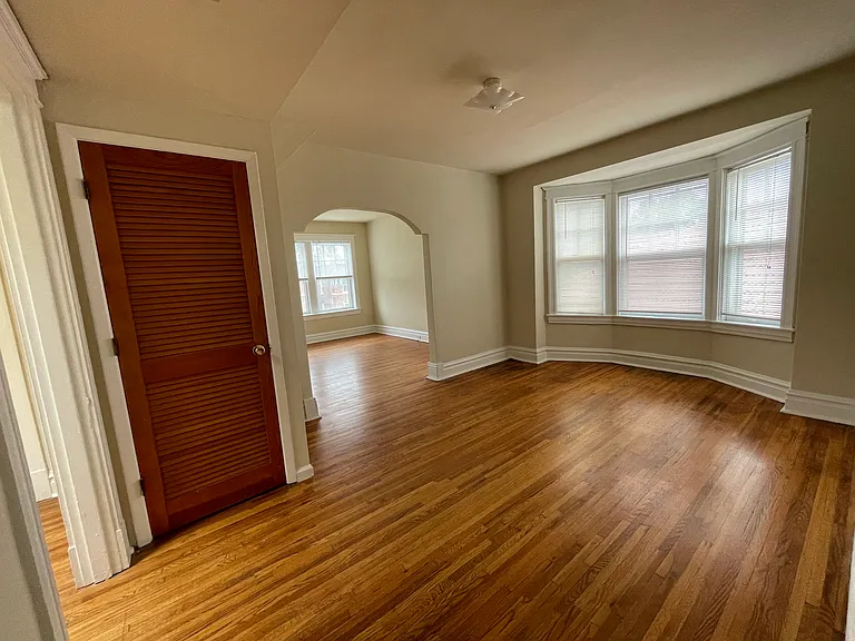 716 Heman Ave — Photo 11